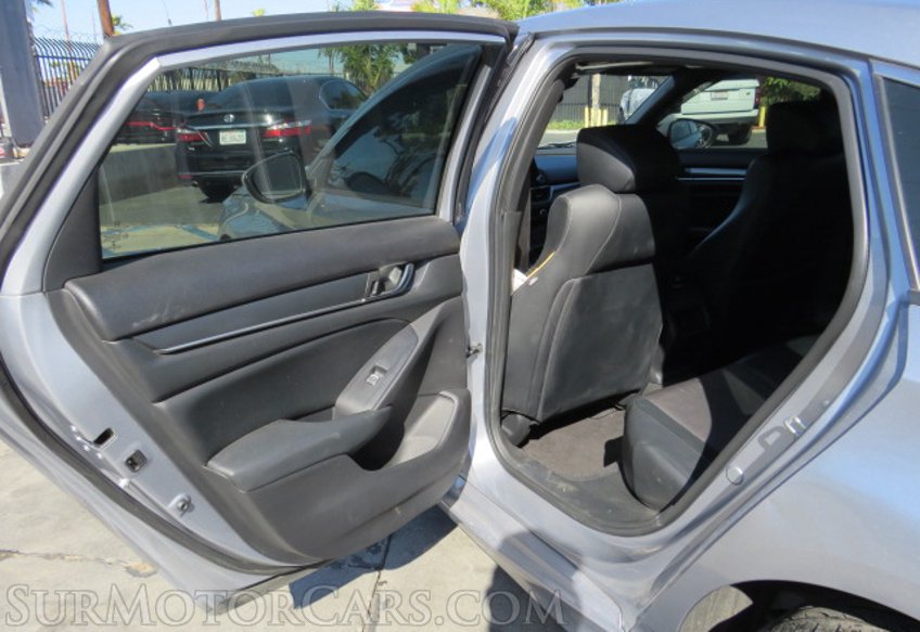 2018 Honda Accord Sedan - Image 23