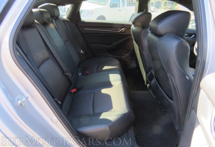 2018 Honda Accord Sedan - Image 25