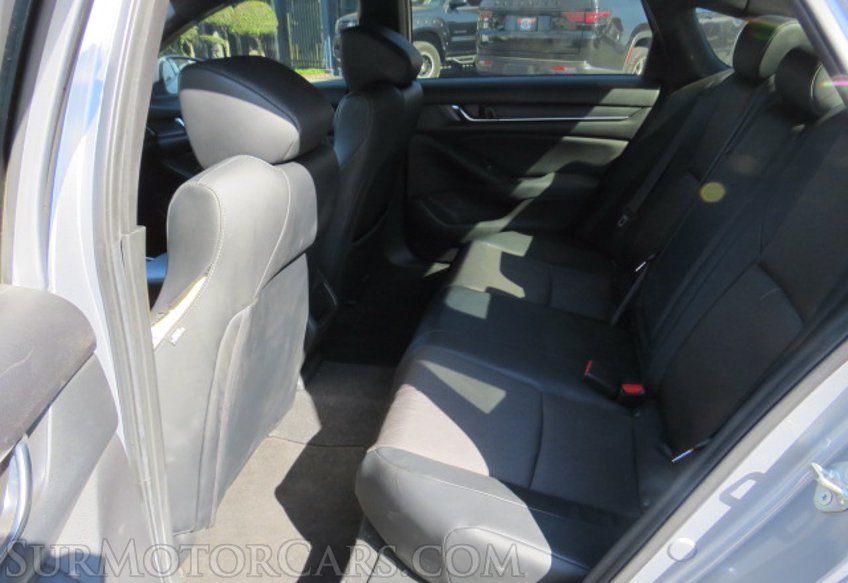 2018 Honda Accord Sedan - Image 26