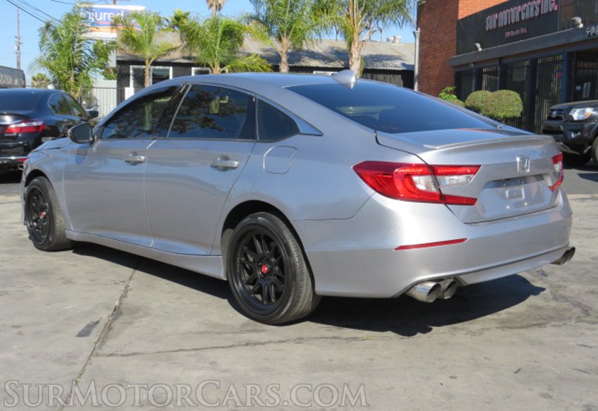 2018 Honda Accord Sedan - Image 8