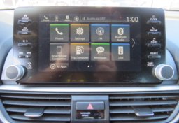 2018 Honda Accord Sedan - Image 31
