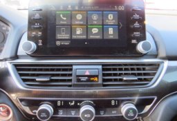 2018 Honda Accord Sedan - Image 33