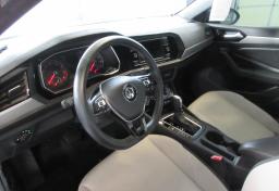 Thumbnail of 2020 Volkswagen Jetta