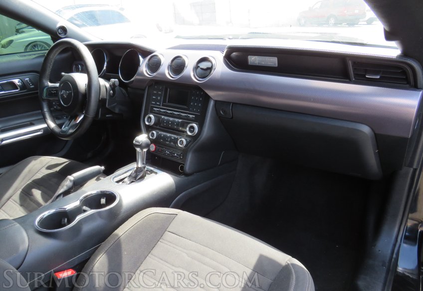 2016 Ford Mustang - Image 22