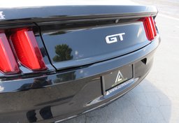 2016 Ford Mustang - Image 17