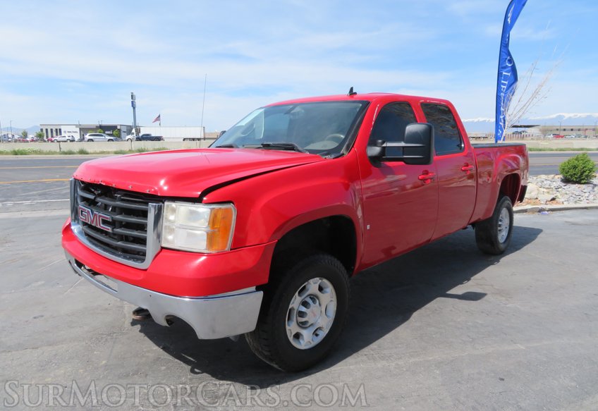 2007 GMC Sierra 2500HD - Image 4