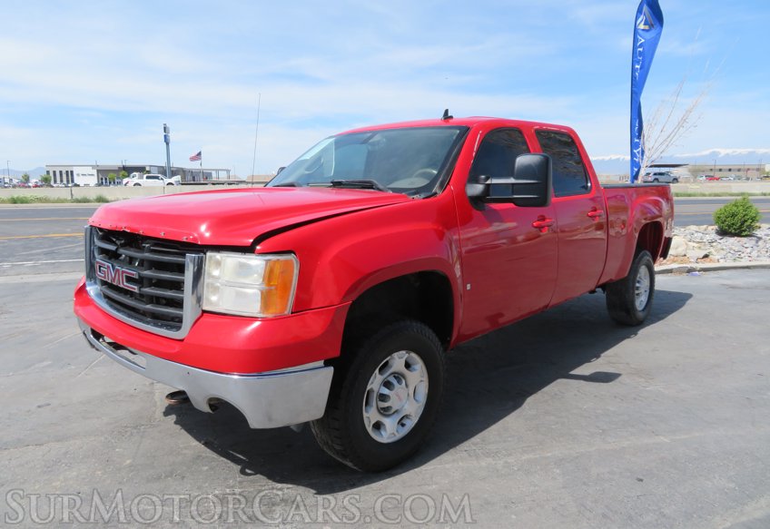 2007 GMC Sierra 2500HD - Image 2
