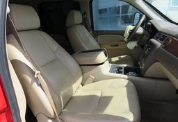 2007 GMC Sierra 2500HD - Image 17