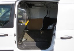 2018 Ford Transit Connect Van - Image 26