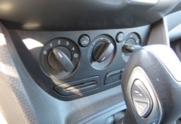 2018 Ford Transit Connect Van - Image 36