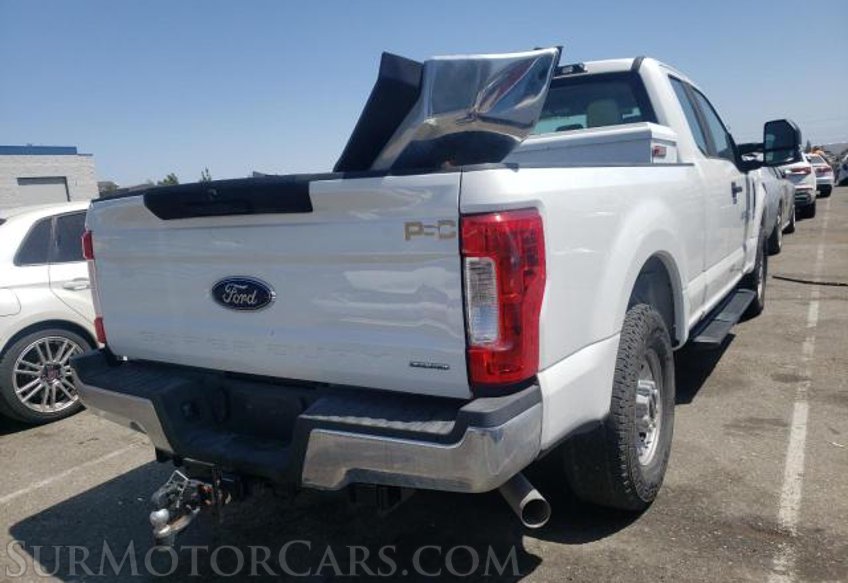 2019 Ford Super Duty F-250 SRW - Image 3