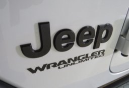 2021 Jeep Wrangler Unlimited - Image 16
