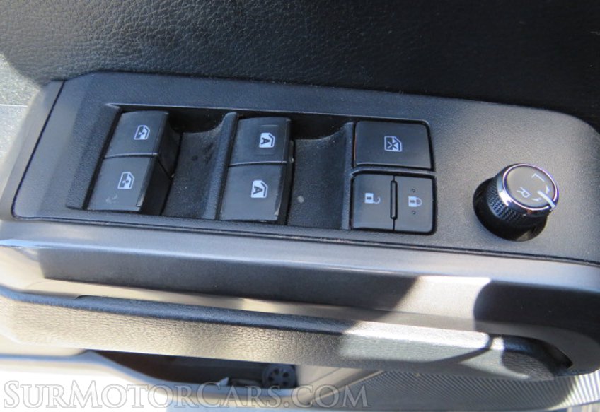 2017 Toyota Tacoma - Image 42