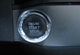 2017 Toyota Tacoma - Image 39