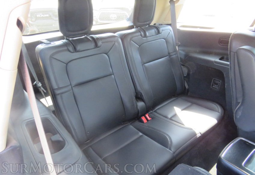 2021 Lincoln Aviator - Image 32