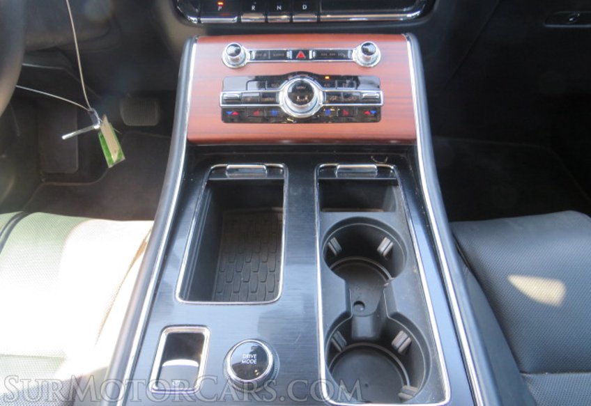 2021 Lincoln Aviator - Image 44