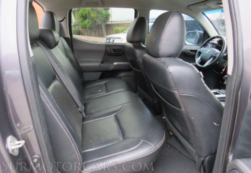 2017 Toyota Tacoma - Image 37