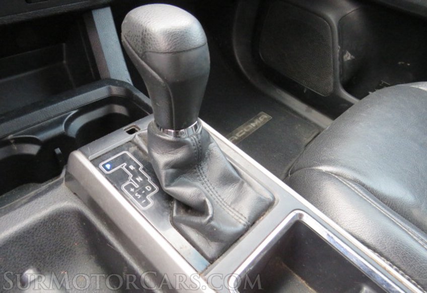 2017 Toyota Tacoma - Image 43