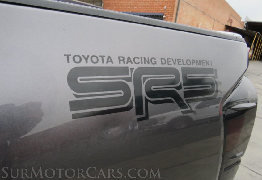 2017 Toyota Tacoma - Image 16