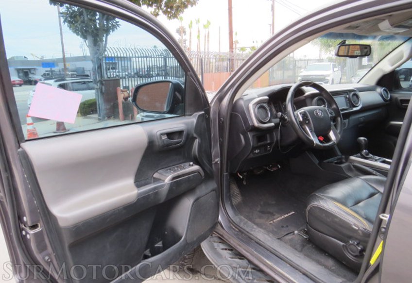 2017 Toyota Tacoma - Image 26