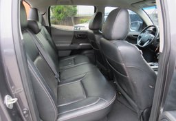 2017 Toyota Tacoma - Image 37