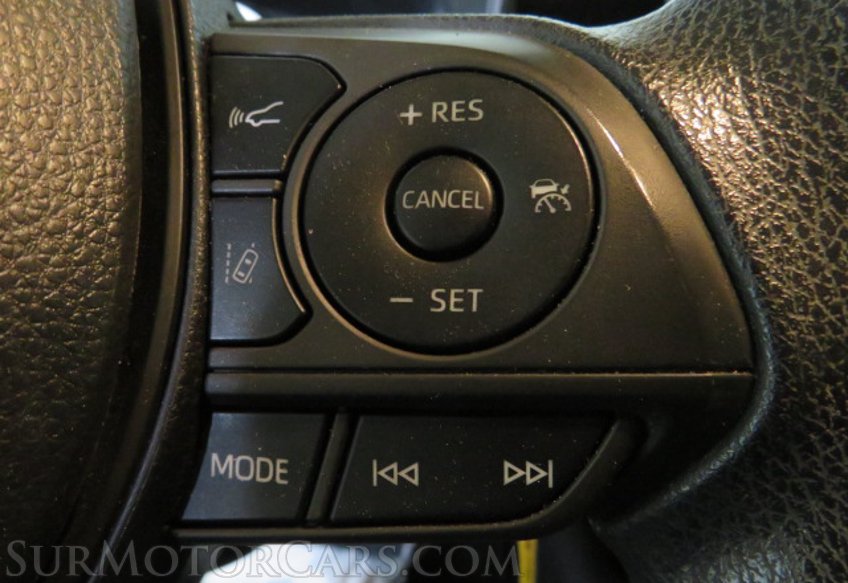 2020 Toyota Corolla - Image 32