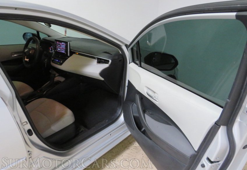 2020 Toyota Corolla - Image 21