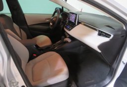 2020 Toyota Corolla - Image 25