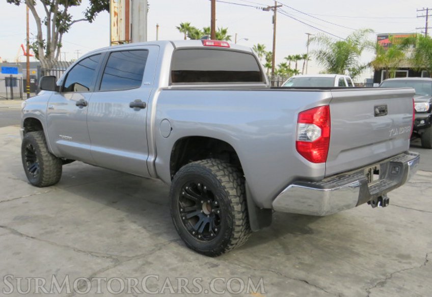 2021 Toyota Tundra - Image 7