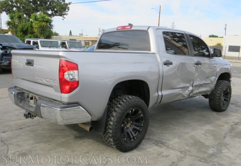 2021 Toyota Tundra - Image 8