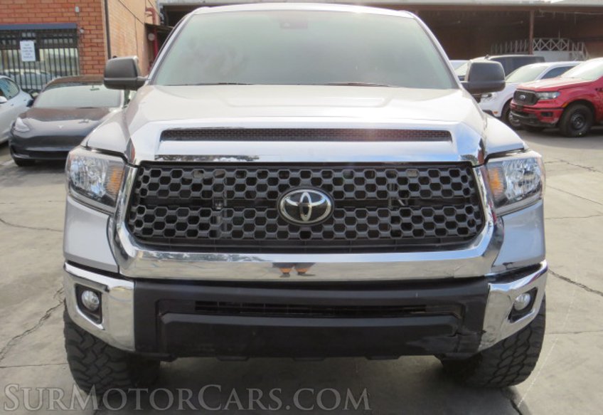 2021 Toyota Tundra - Image 9