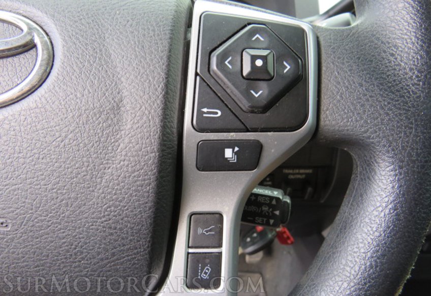 2021 Toyota Tundra - Image 38