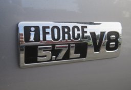 2021 Toyota Tundra - Image 22