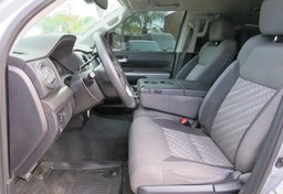 2021 Toyota Tundra - Image 28