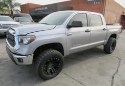 2021 Toyota Tundra - Image 1