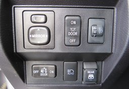 2021 Toyota Tundra - Image 41