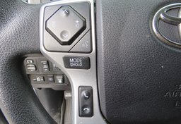 2021 Toyota Tundra - Image 39