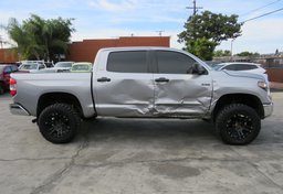 2021 Toyota Tundra - Image 12