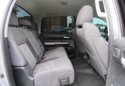 2021 Toyota Tundra - Image 33