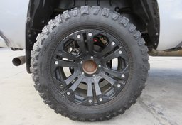 2021 Toyota Tundra - Image 16