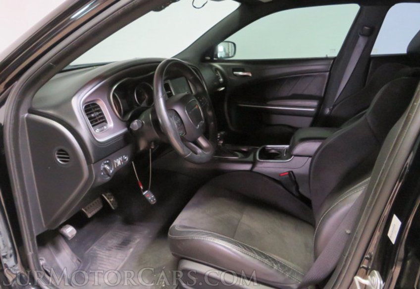 2019 Dodge Charger - Image 37