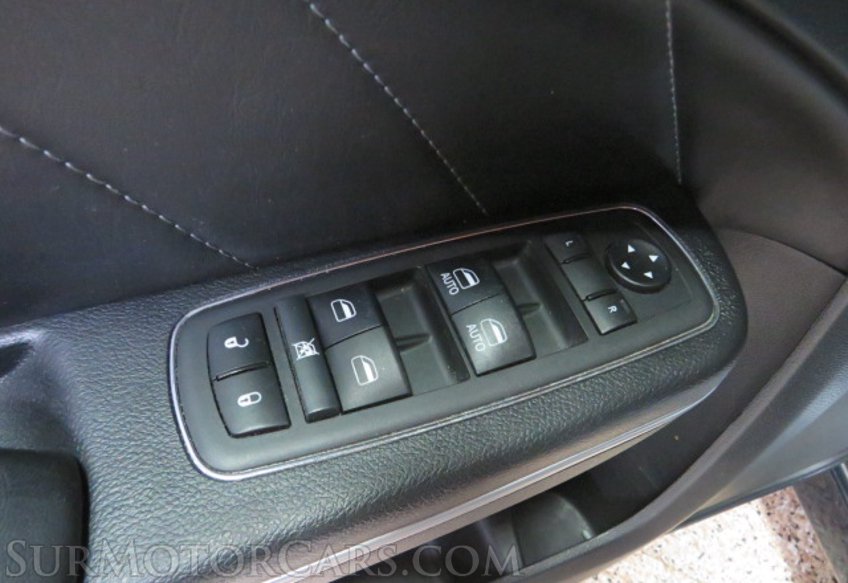 2019 Dodge Charger - Image 33