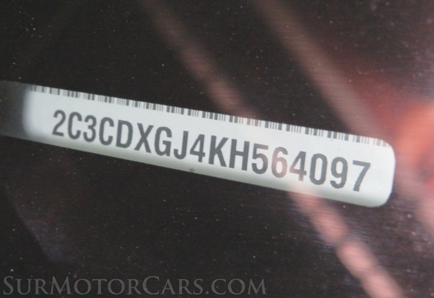 2019 Dodge Charger - Image 13