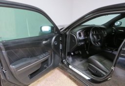 2019 Dodge Charger - Image 36