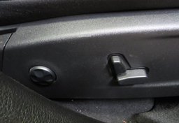 2019 Dodge Charger - Image 18