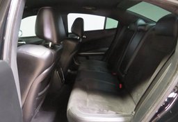 2019 Dodge Charger - Image 41