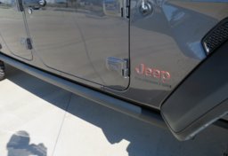 2021 Jeep Gladiator - Image 42