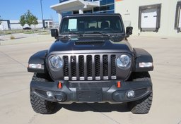 2021 Jeep Gladiator - Image 13