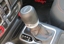 2021 Jeep Gladiator - Image 65