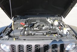 2021 Jeep Gladiator - Image 81